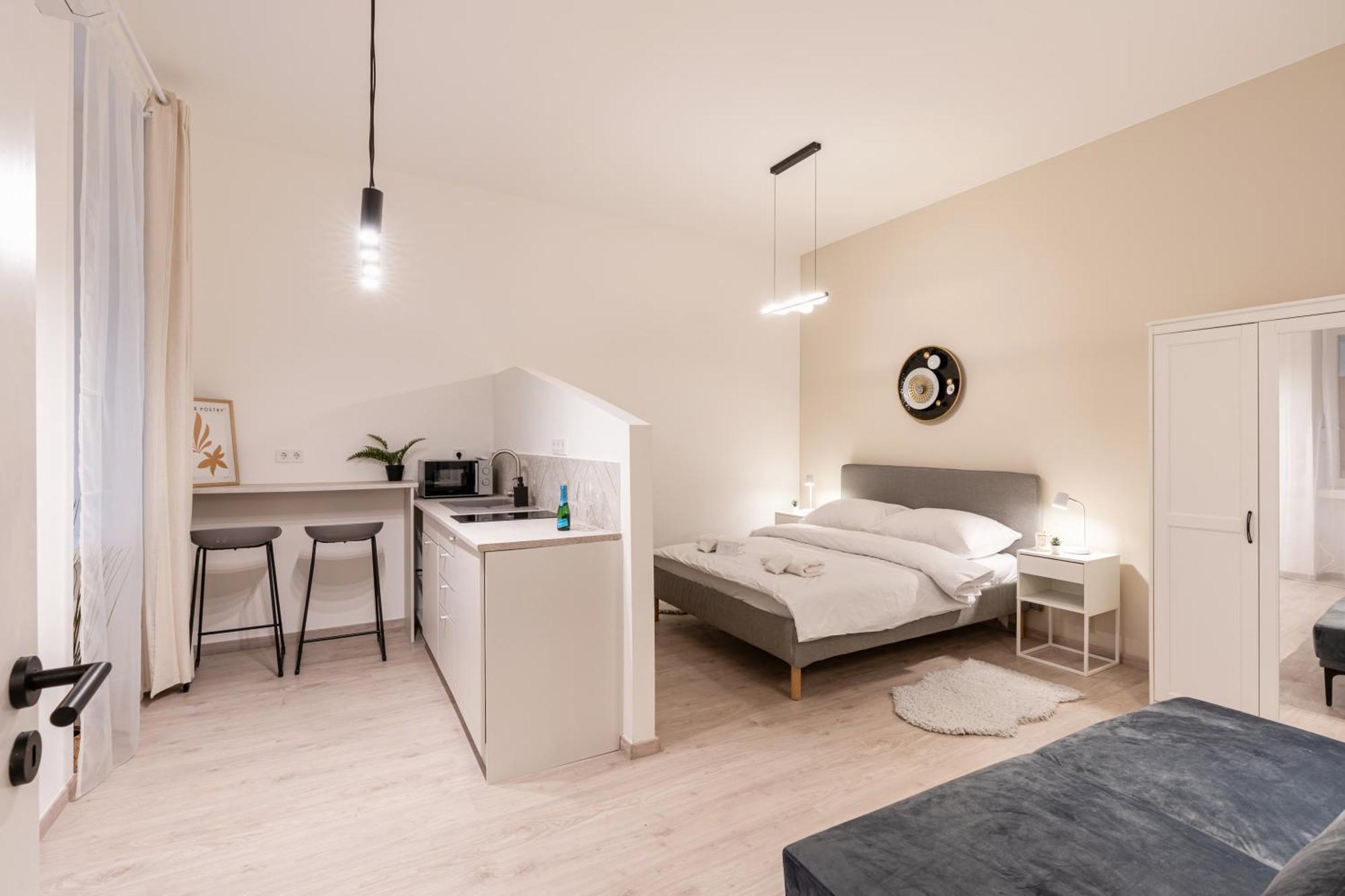 Apartmán Kl31 - Urban Escape - Prime Location - Klauzal Square By Bqa Budapešť Exteriér fotografie