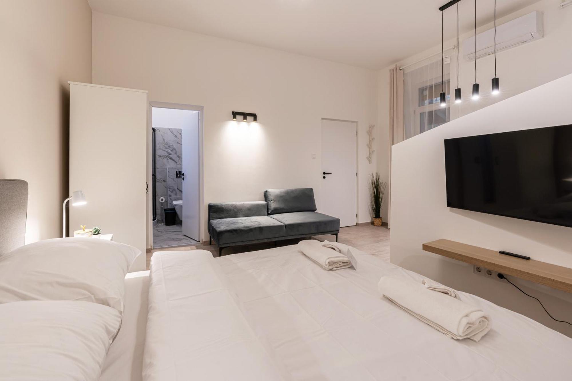 Apartmán Kl31 - Urban Escape - Prime Location - Klauzal Square By Bqa Budapešť Exteriér fotografie